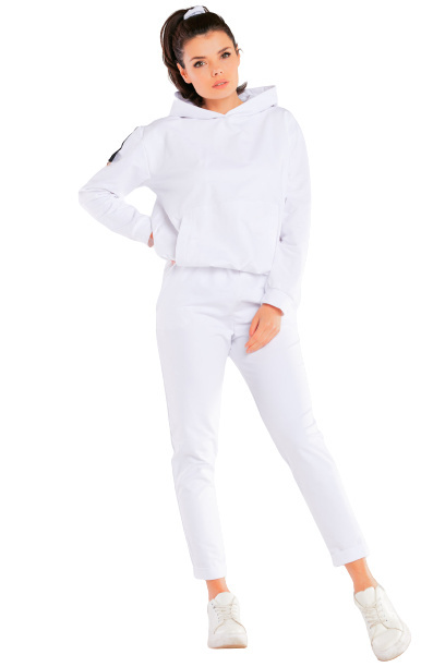 Spodnie damskie bawełniane wykończone podwinięciem białe
